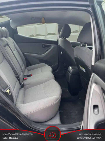 2014 Hyundai Elantra SE