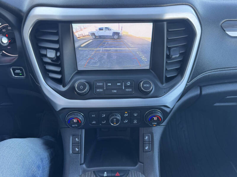 2019 GMC Acadia SLT-1