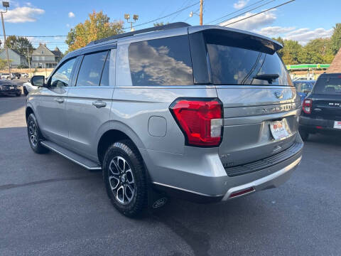 2022 Ford Expedition XLT