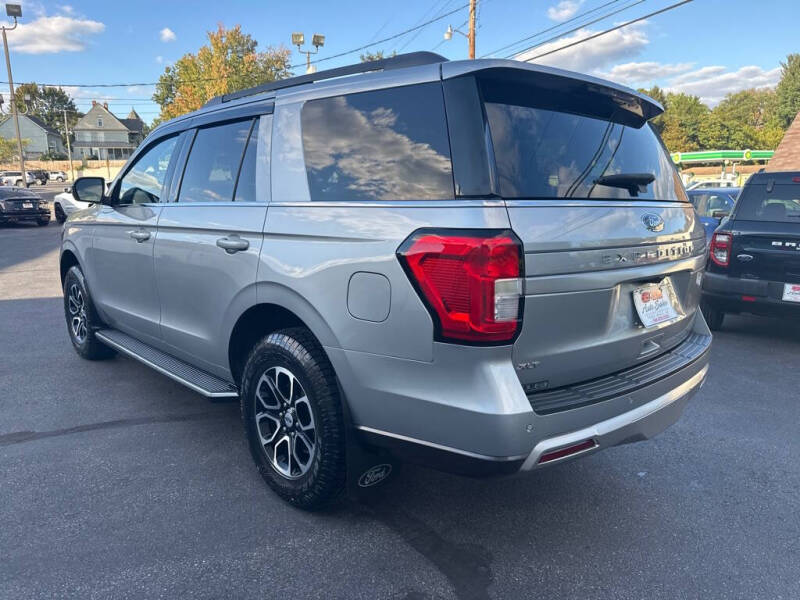 2022 Ford Expedition XLT