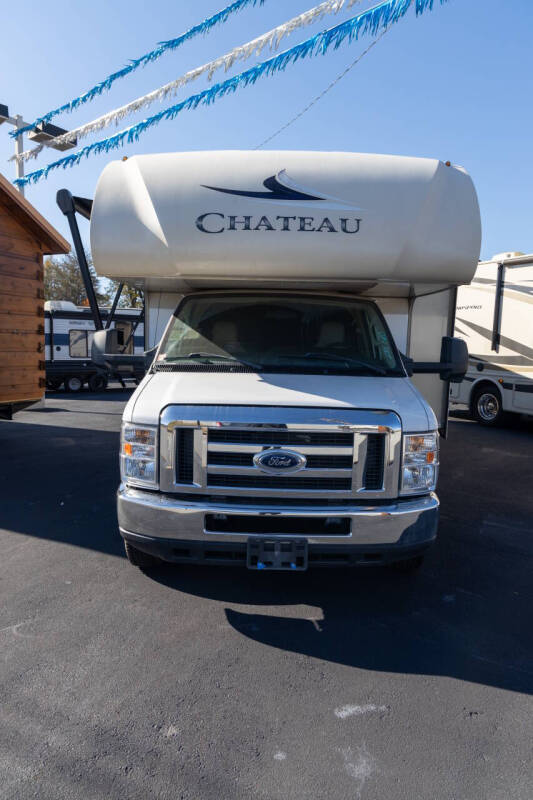 2019 Thor Motor Coach CHATEAU 31E