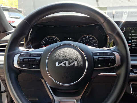 2023 Kia K5