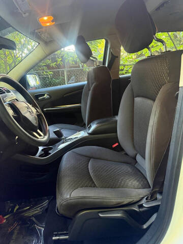 2012 Dodge Journey SXT