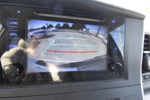 2017 Toyota Sienna LE Mobility 7-Passenger