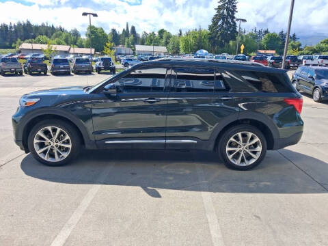 2023 Ford Explorer Platinum