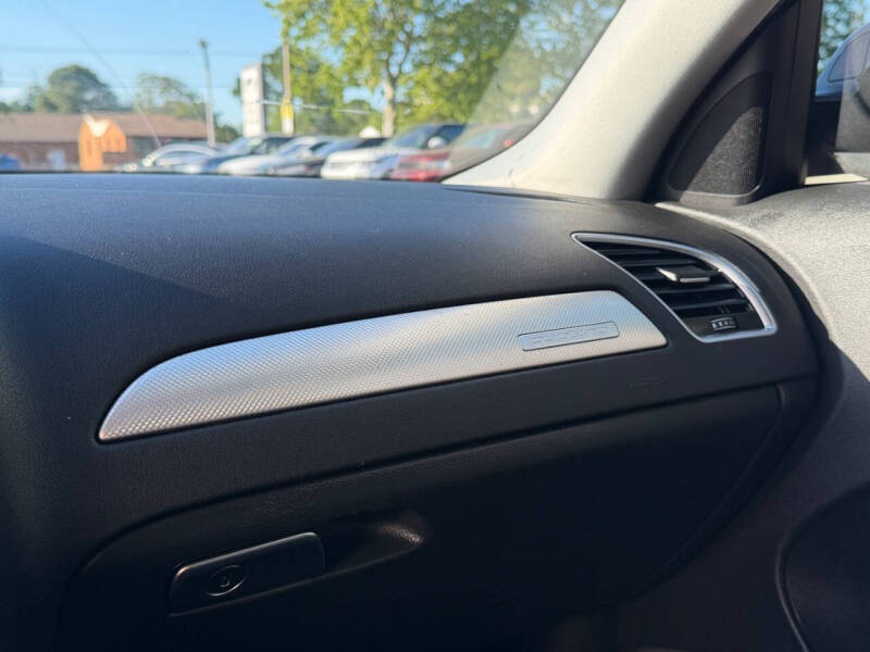 2014 Audi A4 2.0T quattro Premium Plus
