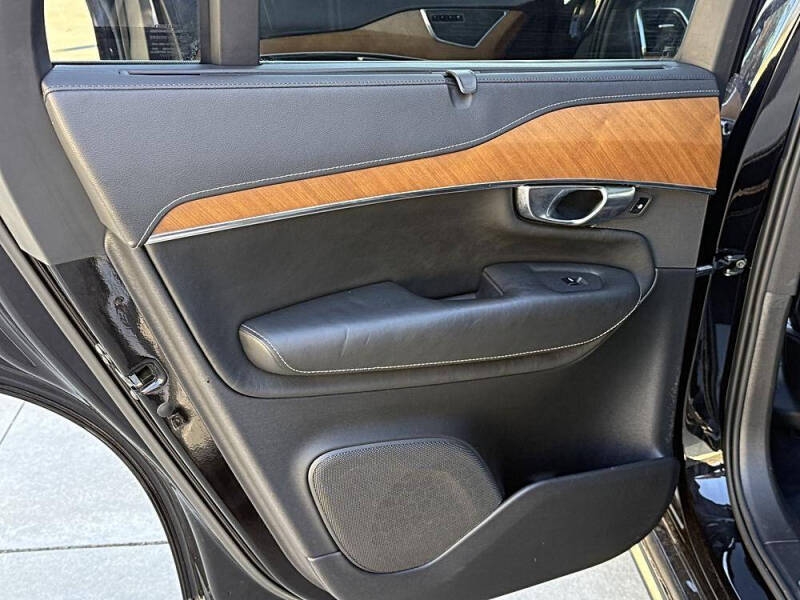 2018 Volvo XC90 T6 Inscription