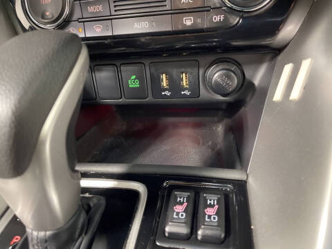 2023 Mitsubishi Eclipse Cross LE
