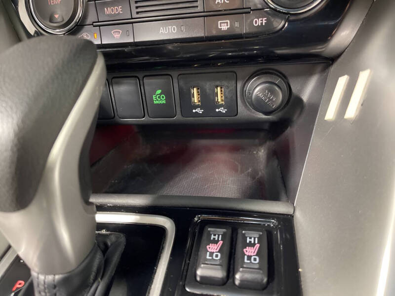 2023 Mitsubishi Eclipse Cross LE