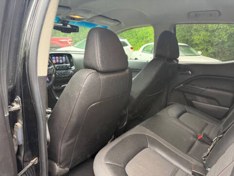 2017 GMC Canyon SLE
