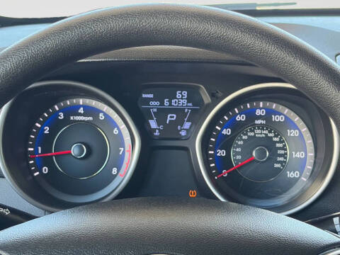 2012 Hyundai Elantra