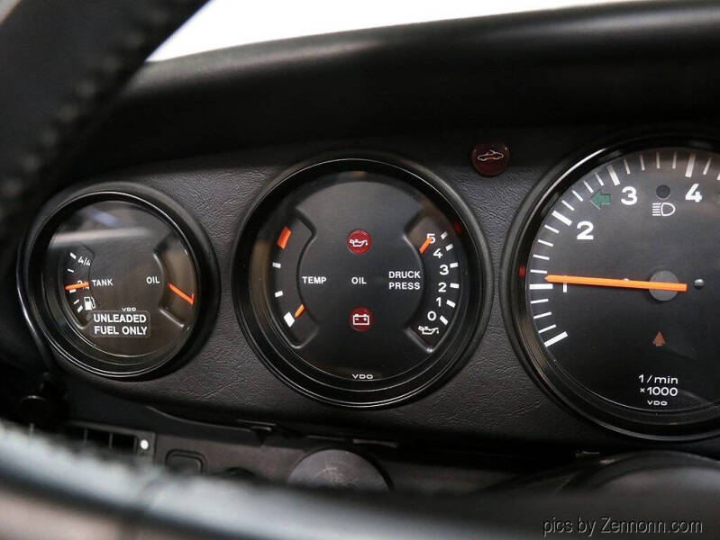 1988 Porsche 911 Carrera