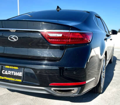 2018 Kia Cadenza Technology