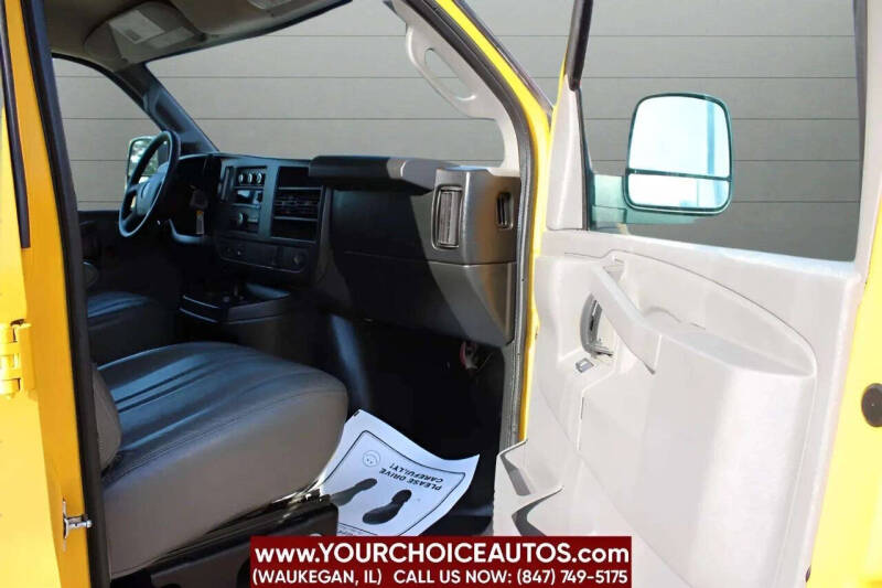 2017 GMC Savana 2500