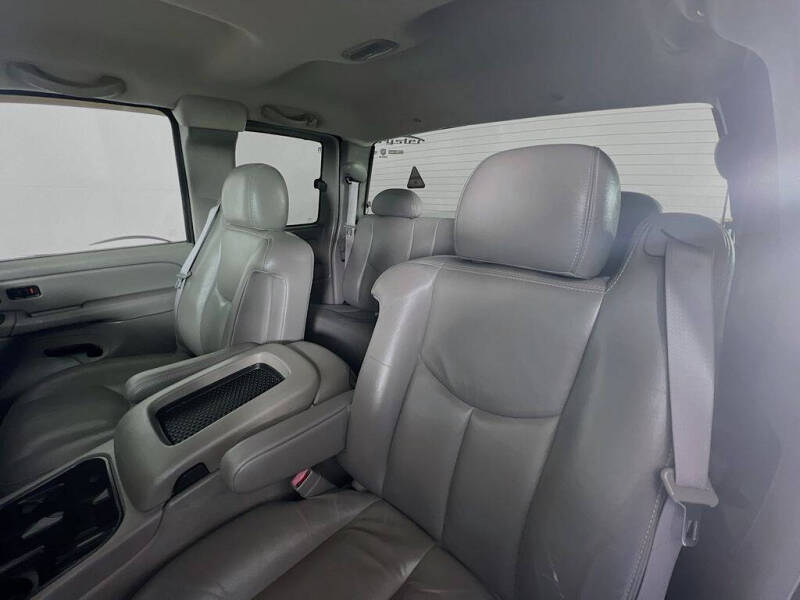 2004 GMC Sierra 2500HD