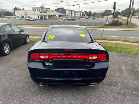 2014 Dodge Charger SE