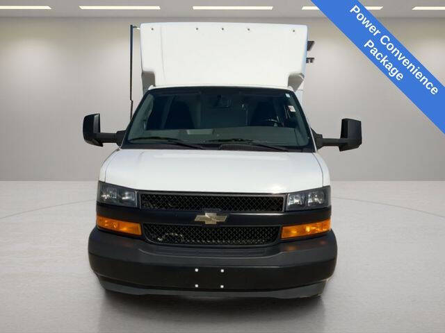 2023 Chevrolet Express 3500
