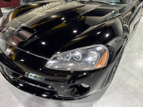 2004 Dodge Viper SRT-10