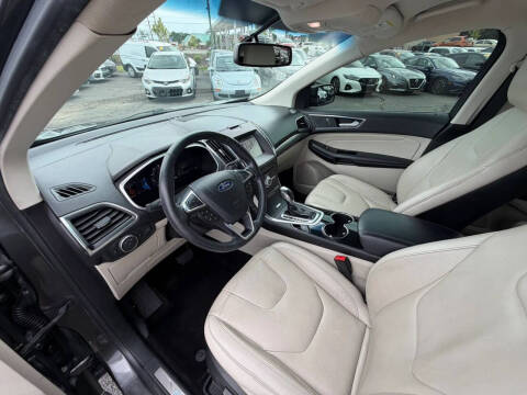 2018 Ford Edge Titanium