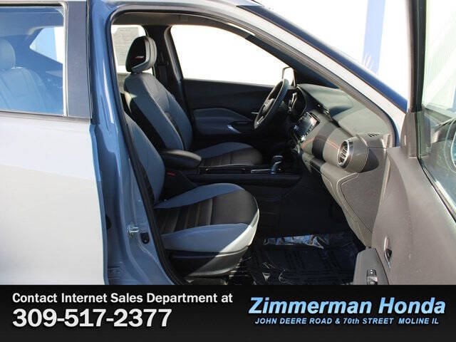 2024 Nissan Kicks SR