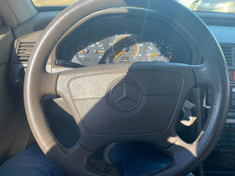 1995 Mercedes-Benz C-Class C 220