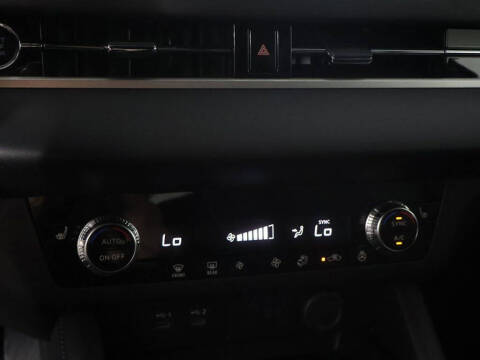 2026 Mitsubishi Outlander LE