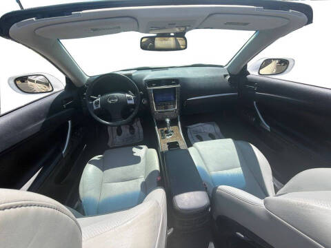 2011 Lexus IS 250C