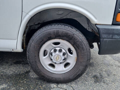 2009 Chevrolet Express 2500