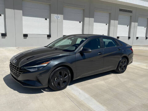 2021 Hyundai Elantra for sale at EUROPEAN AUTO ALLIANCE LLC in Coral Springs FL