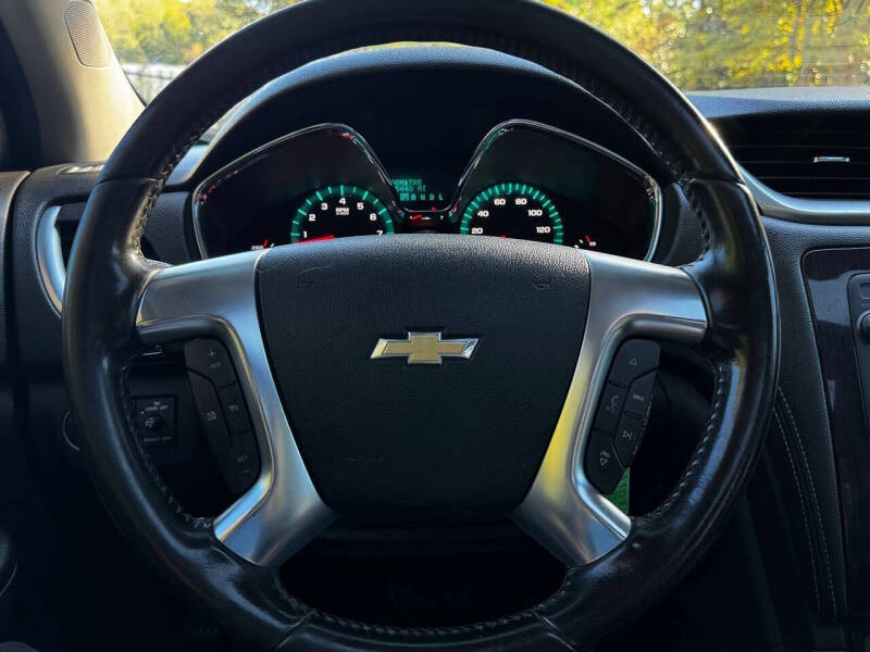 2017 Chevrolet Traverse LT