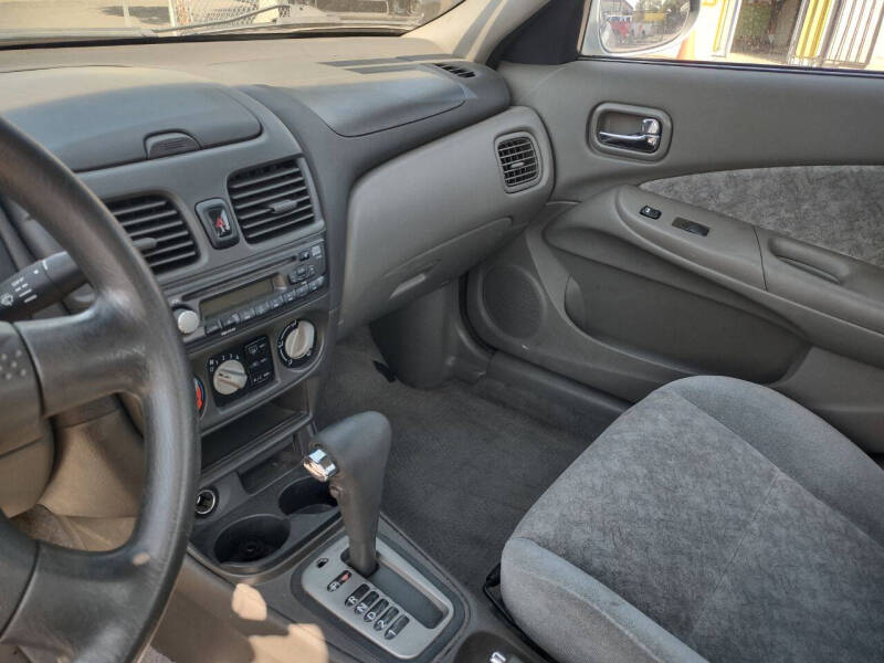 2002 Nissan Sentra XE