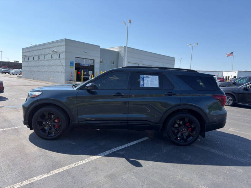 2022 Ford Explorer ST