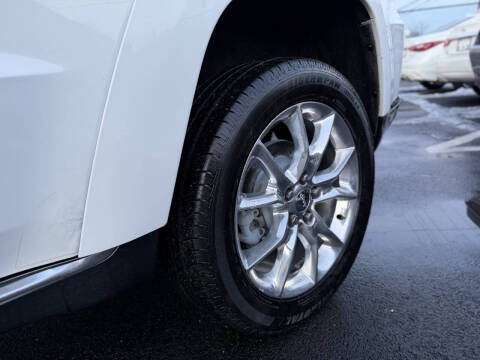 2016 Jeep Grand Cherokee Summit