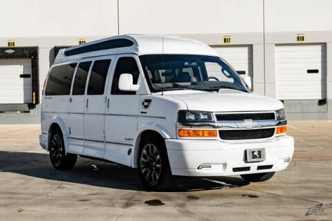 2023 Chevrolet Express 2500