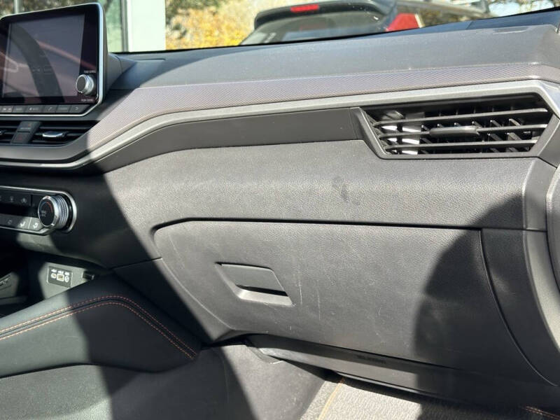 2023 Nissan Altima 2.5 SR