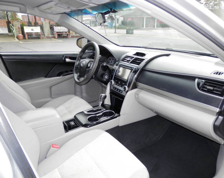 2014 Toyota Camry LE