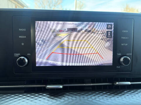 2022 Kia Carnival LX