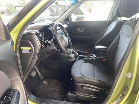 2018 Kia Soul +