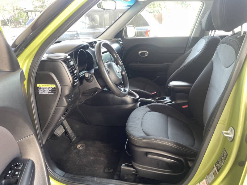 2018 Kia Soul +