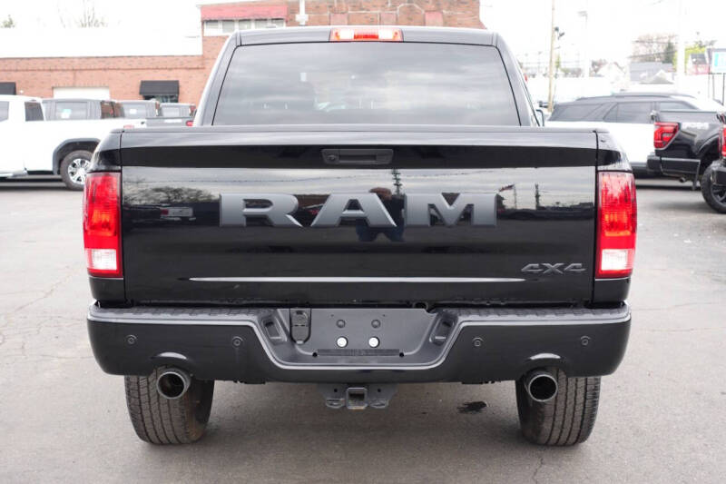 2023 RAM 1500 Classic Express