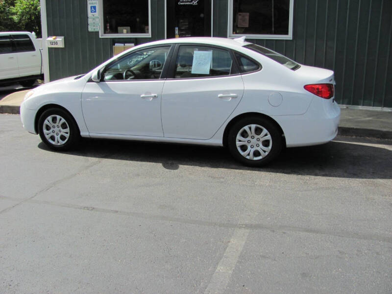 2010 Hyundai Elantra GLS photo 3