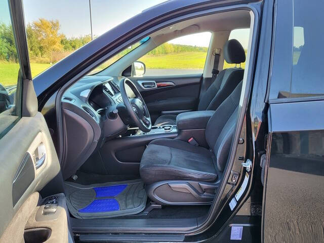 2014 Nissan Pathfinder S