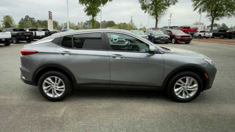 2025 Buick Envista Preferred