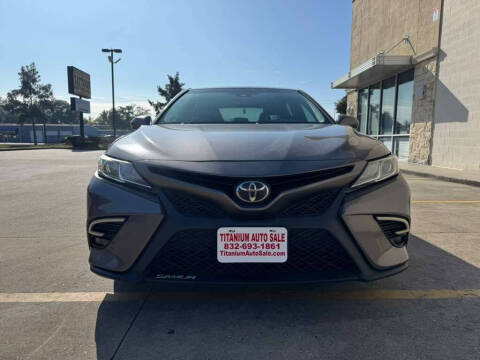 2018 Toyota Camry SE