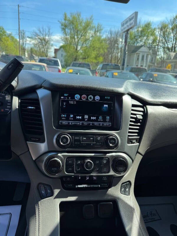 2018 Chevrolet Suburban LT