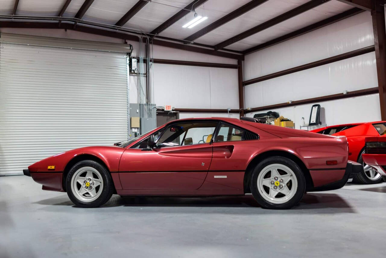 1983 Ferrari 308 13