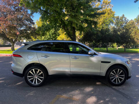 2017 Jaguar F-PACE 35t Prestige