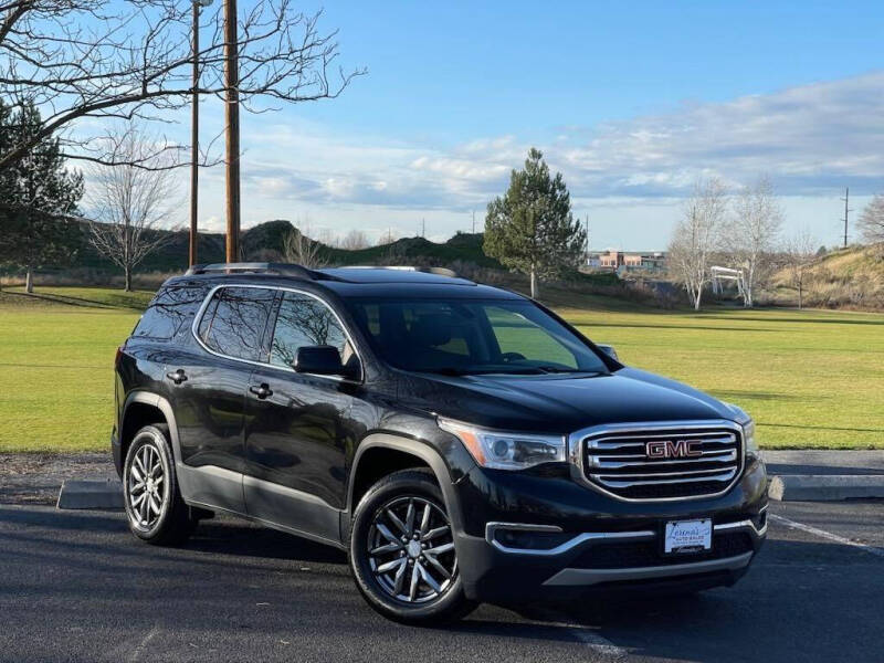 2017 GMC Acadia SLT-1