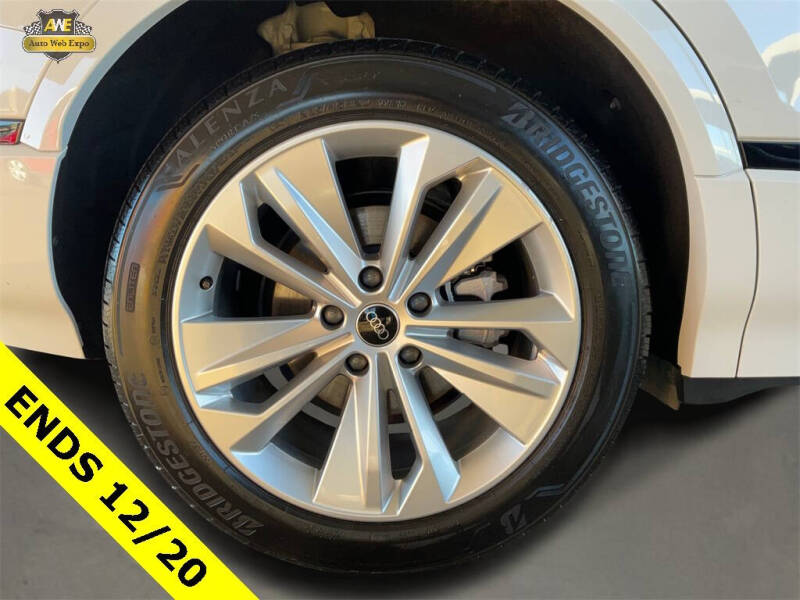 2025 Audi Q6 e-tron Premium