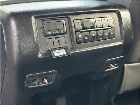 2014 Toyota Sequoia Platinum